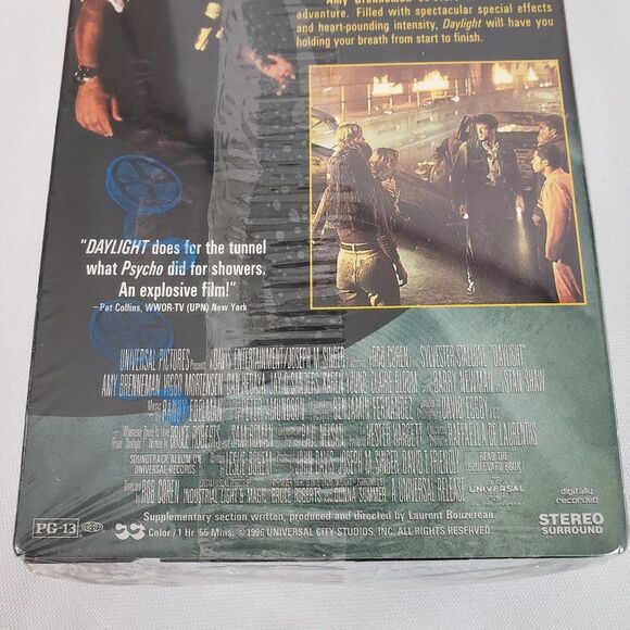 NOS Sealed Vintage 1997 Sylvester Stallone VHS Movie Daylight VCR Cassette - Picture 5 of 8